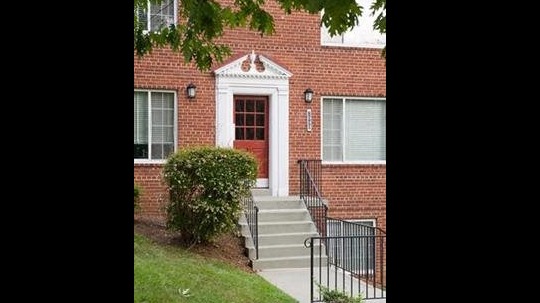 Tuckahoe Apartments I Image 6