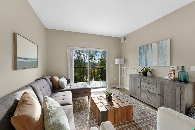 The Liberty Apartments & Townhomes Image 2