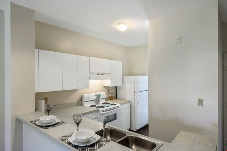 Arium Grove Walk Image 4