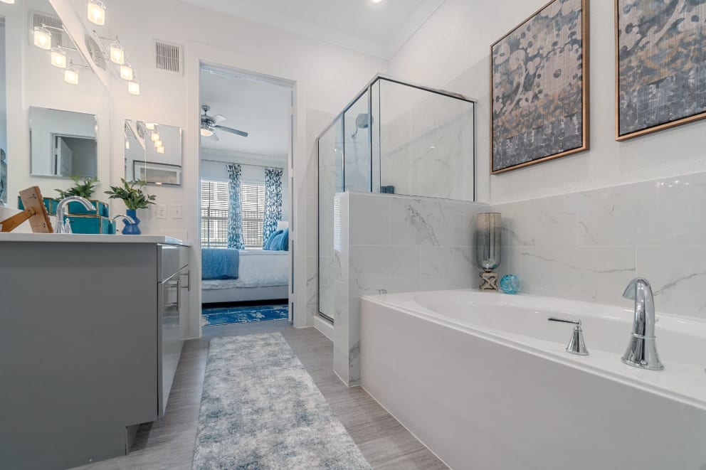 Reveal on the Lake   Image 10