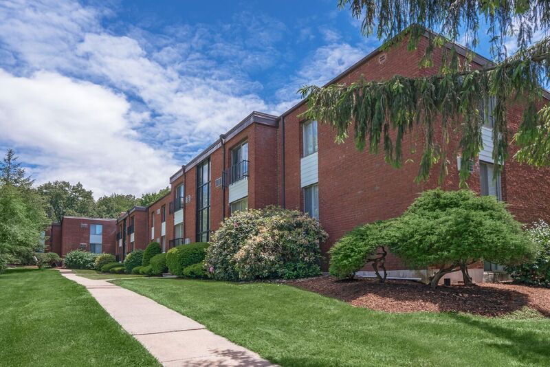 Apartments at Forest Park Rocky Hill