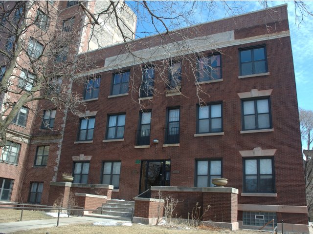 5457-5459 S Blackstone Avenue Image 3