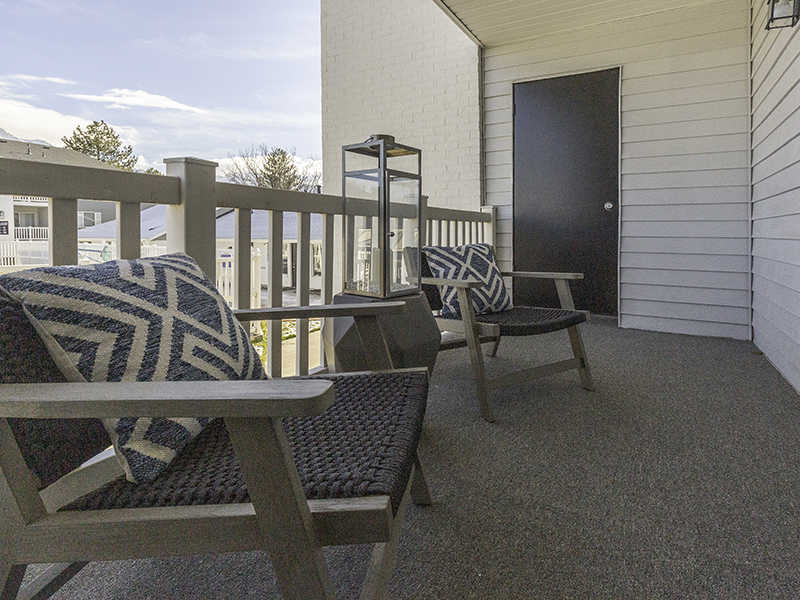 Turnberry Luxury Apartments Image 9