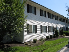 White Oak Square Apartments Image 3