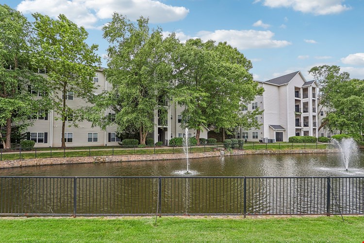 Lincoln at Fair Oaks Image 45