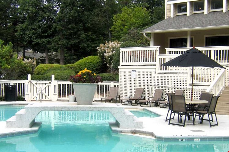 Apartments At Woodland Park Apartments Greensboro