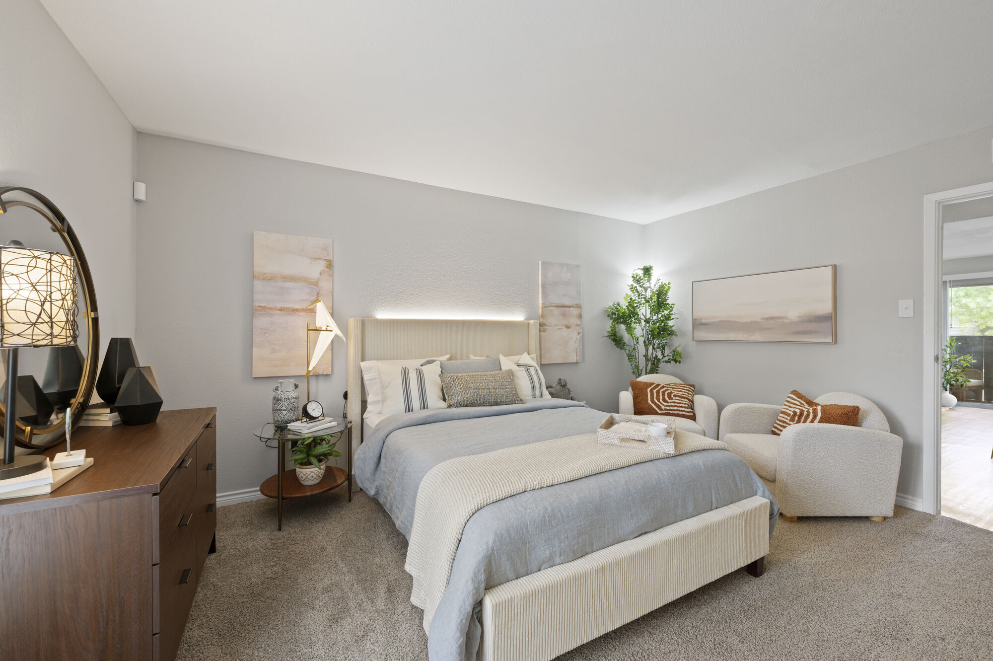 Northside Heights Image 12