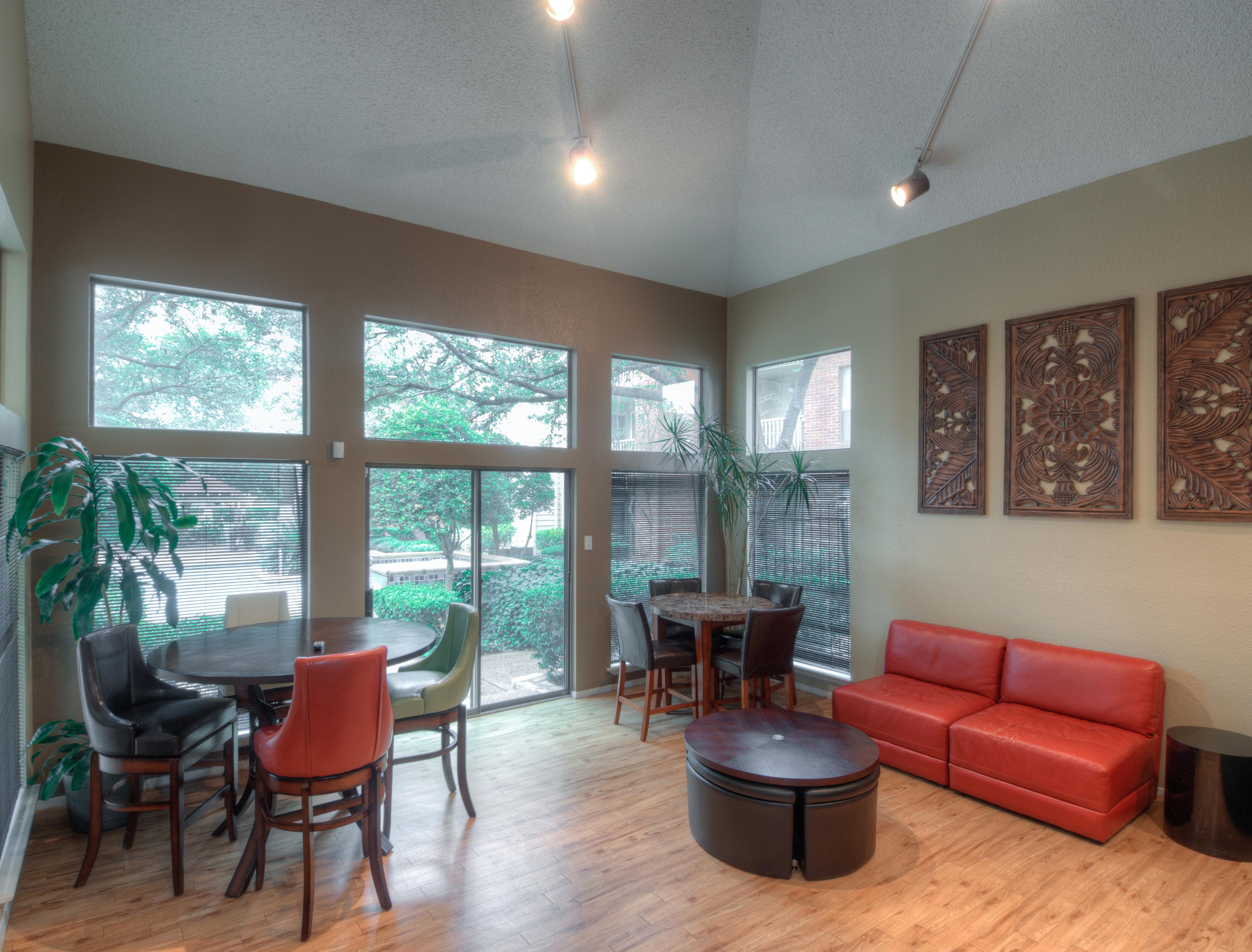 Woodchase Apartments Image 5