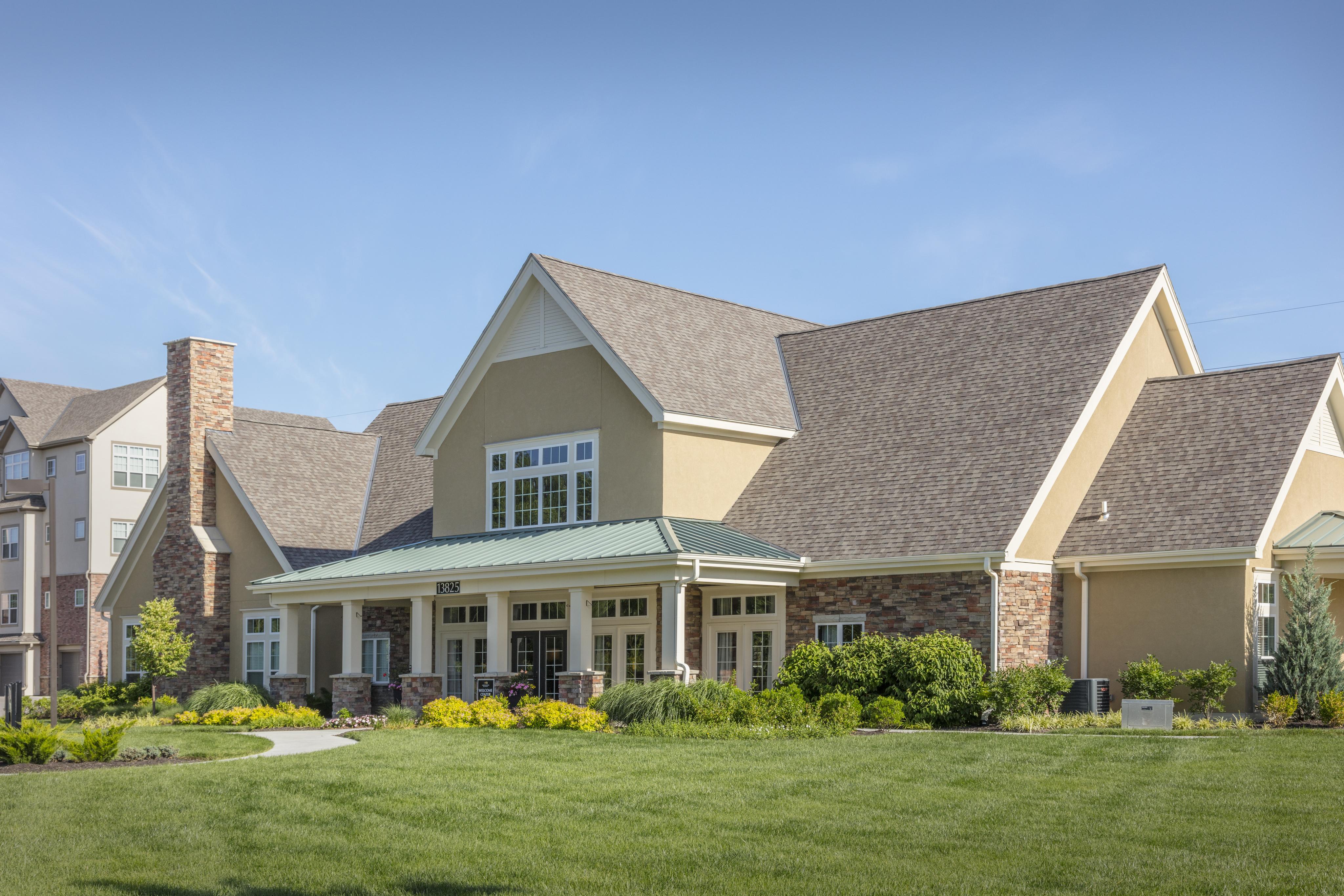 Apartments at Greenwood Reserve Apartments Olathe