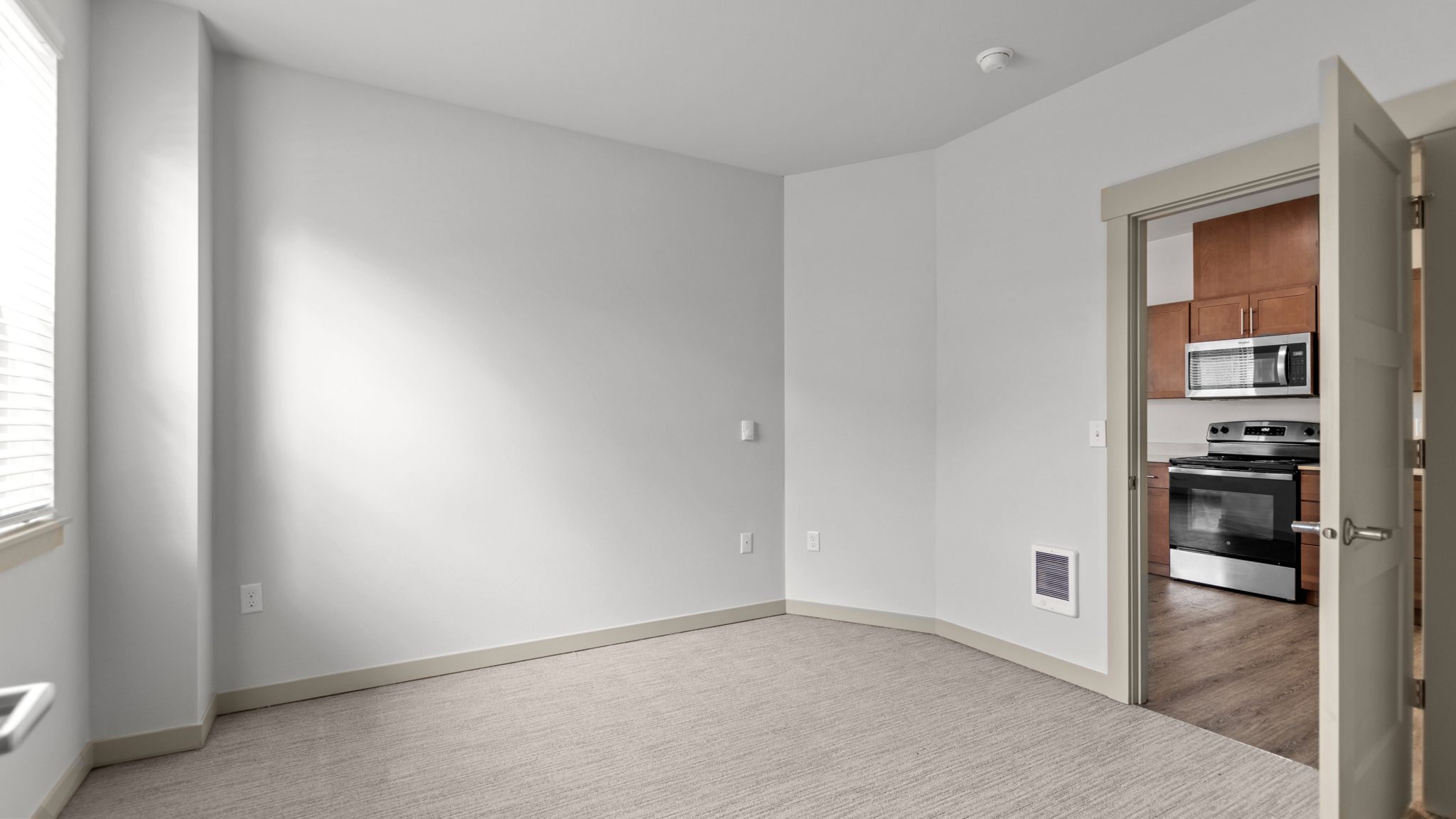 Lark View Village Image 32