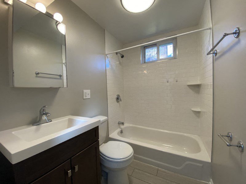 Clean bathroom