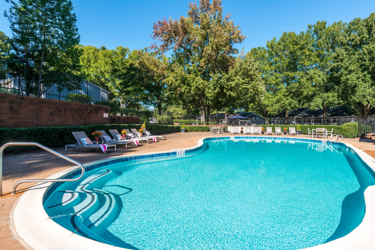 Averly Apartments Image 1