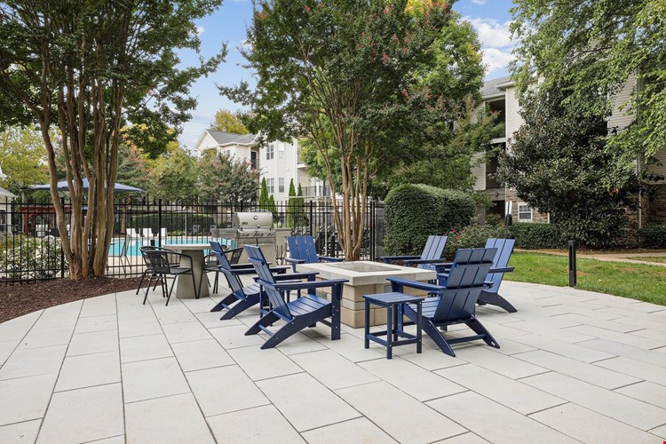 Lincoln at Fair Oaks Image 36