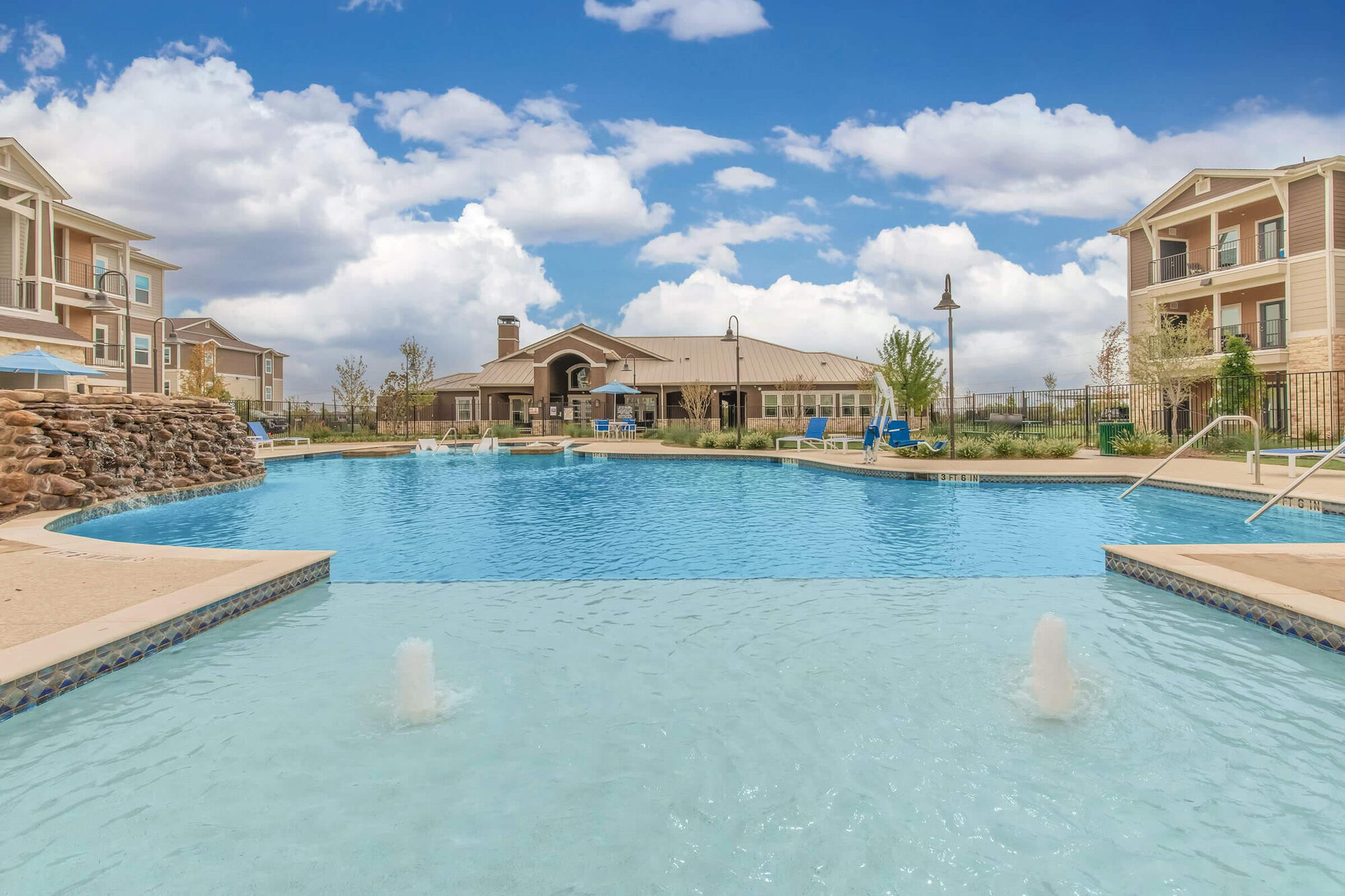 Vantage at Hutto Image 36