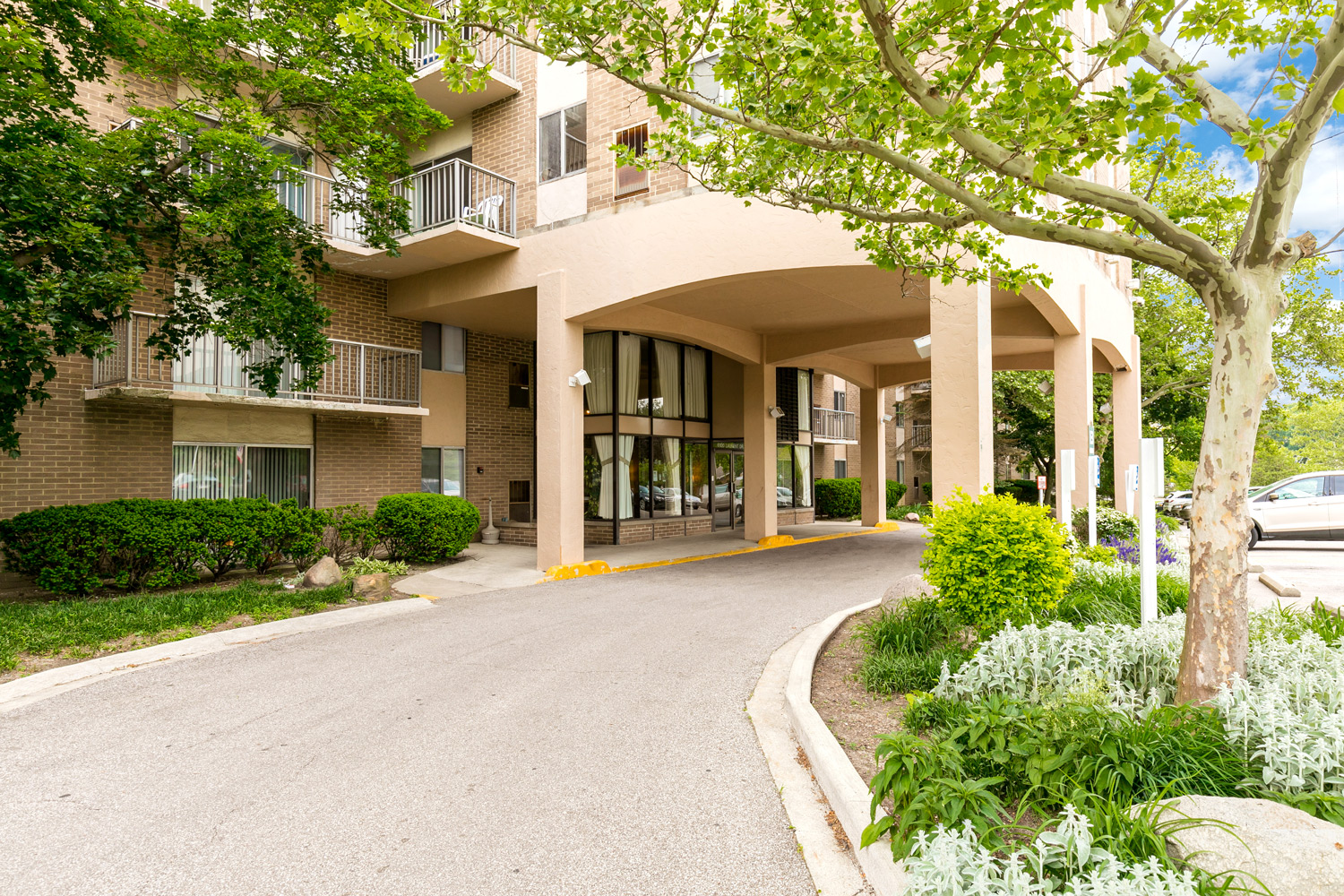 Regency Apartments Image 21