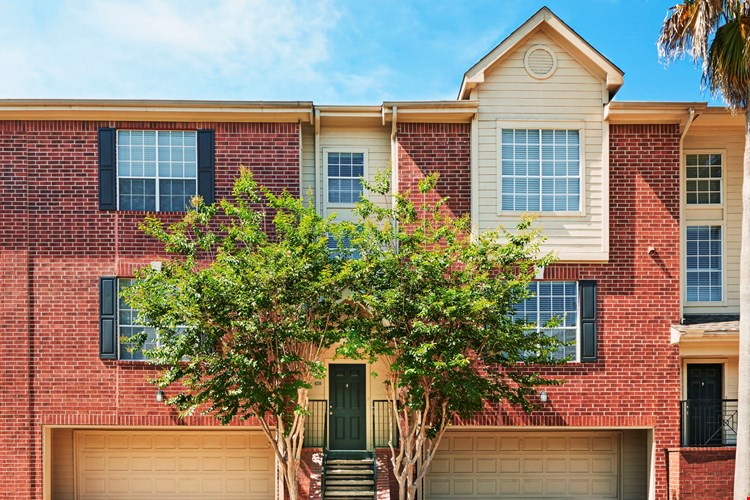 Camden Holly Springs Image 10