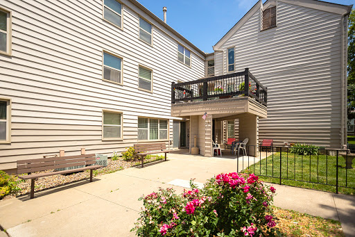 Catalpa Tree Apartments Image 1