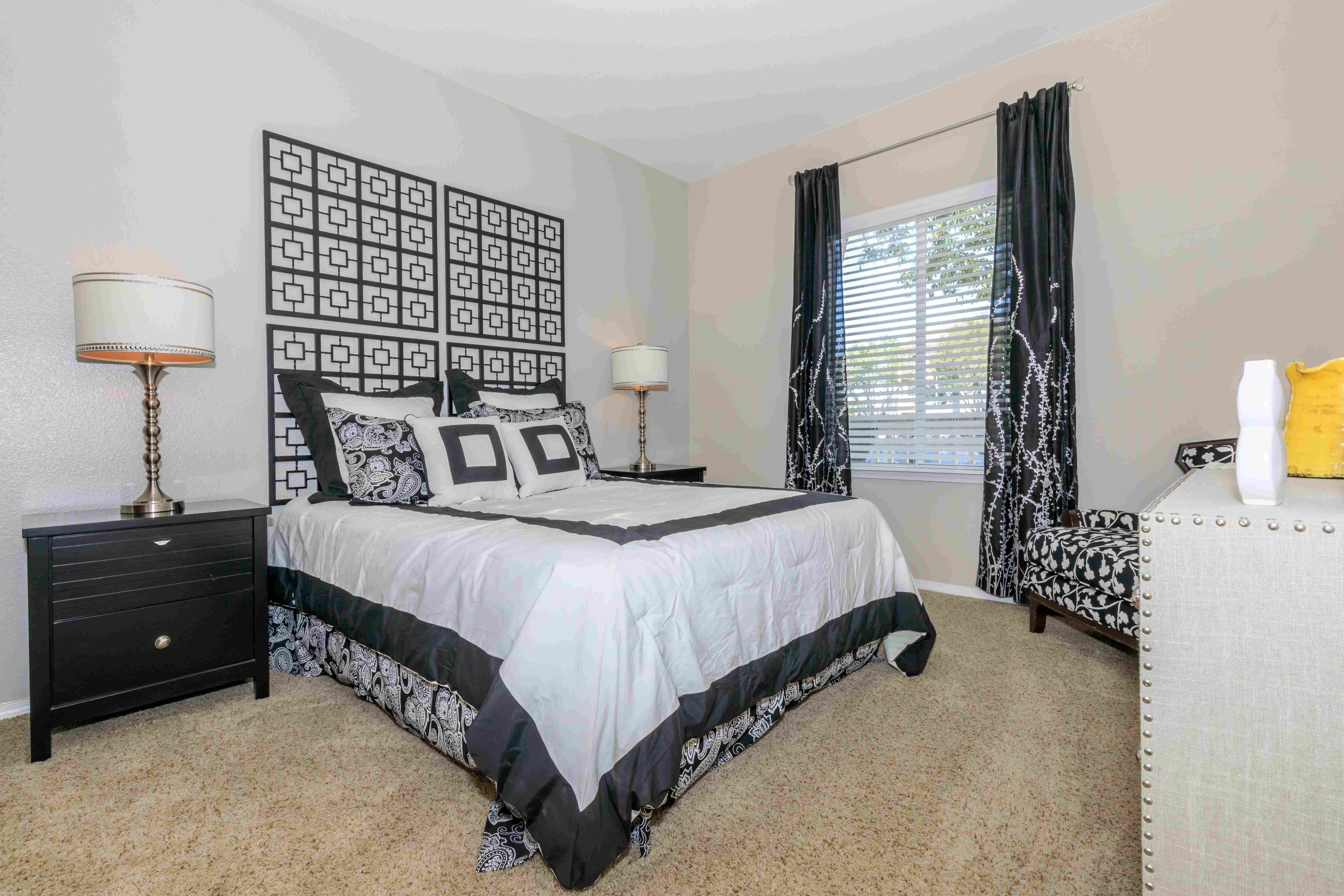 One Belmar Place Image 3