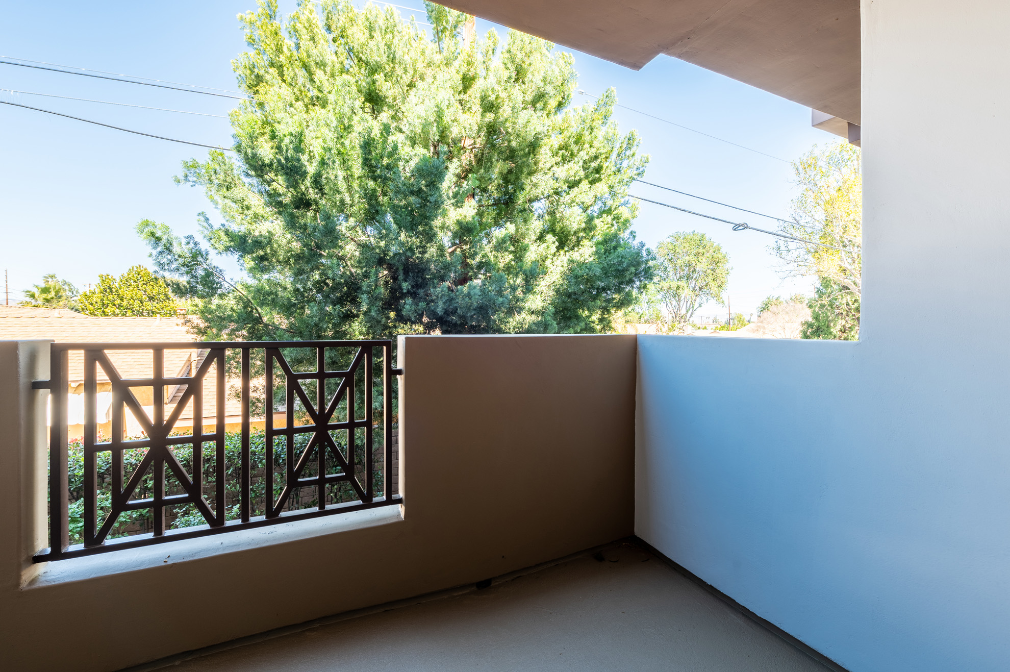 IMT Belasera at Sherman Way Image 8