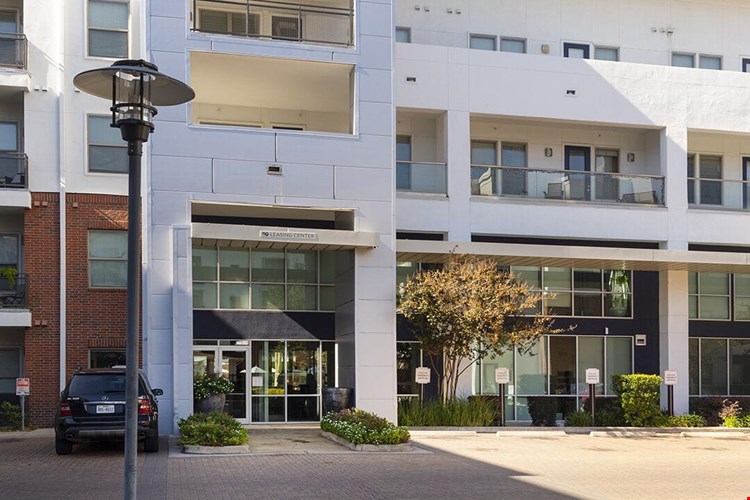 The Richmond at Uptown Image 61