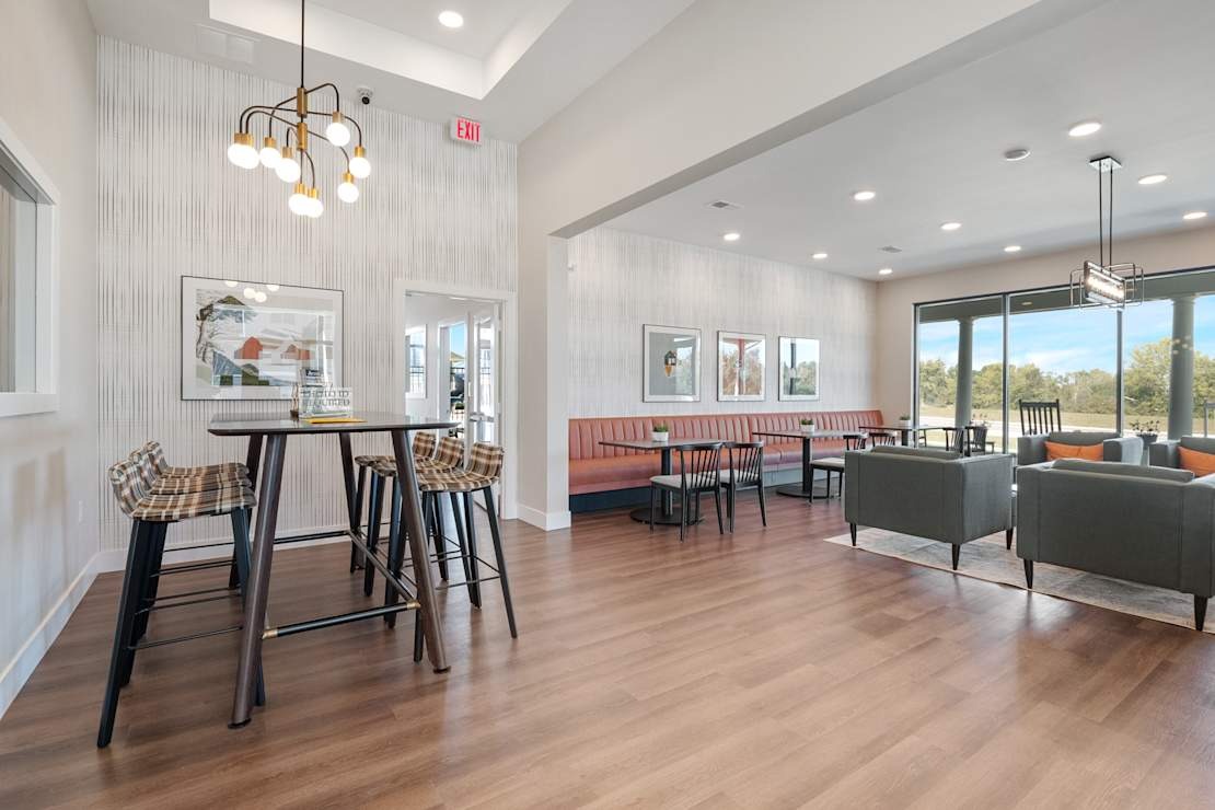 Aventura at Hawk Ridge Image 6