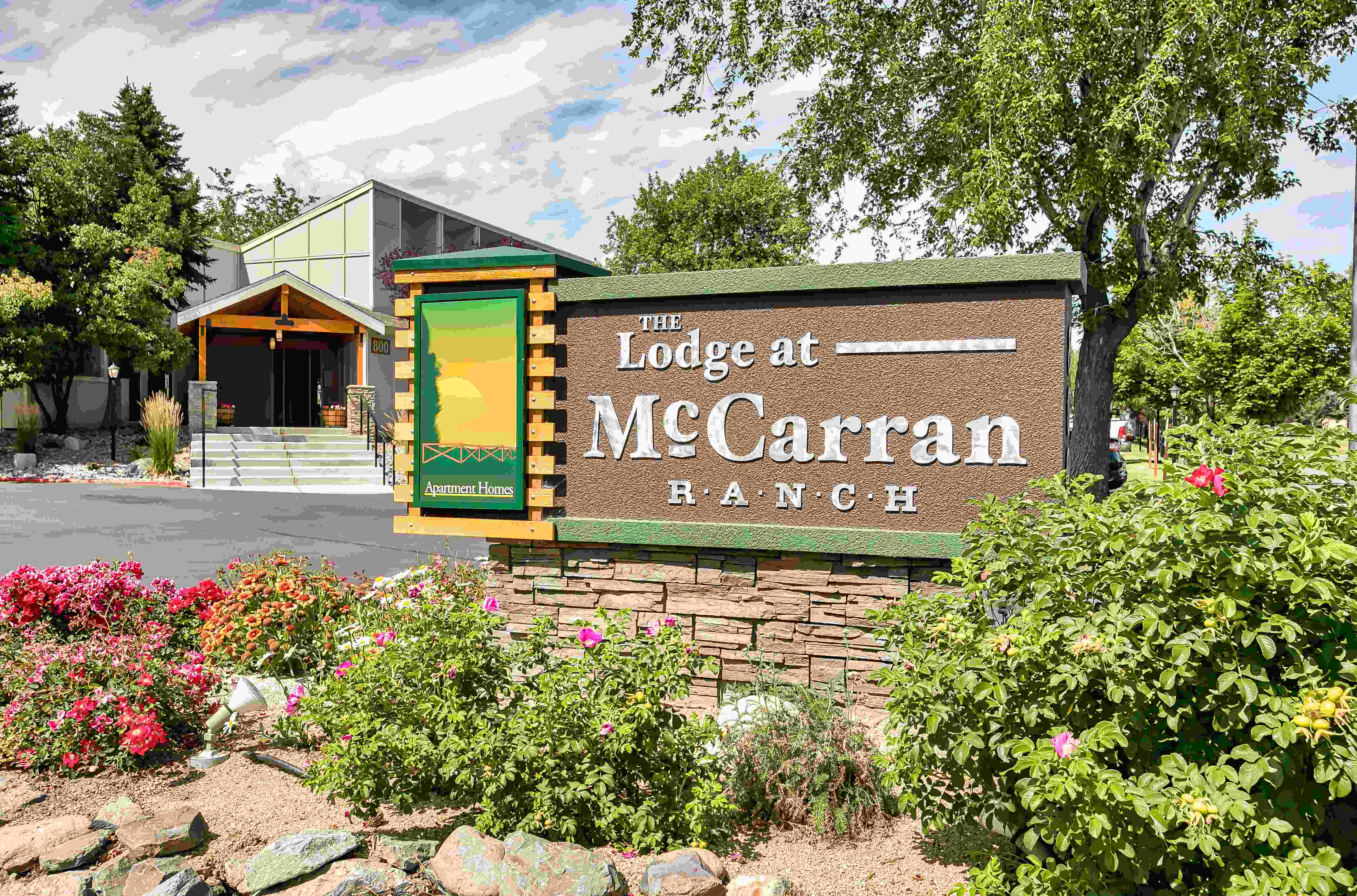 The Lodge at McCarran Ranch Apartment Homes Image 28