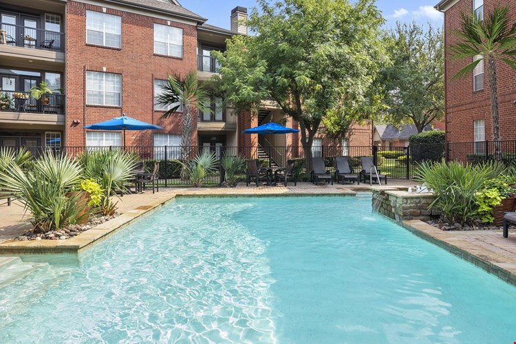 Camden Addison Image 33