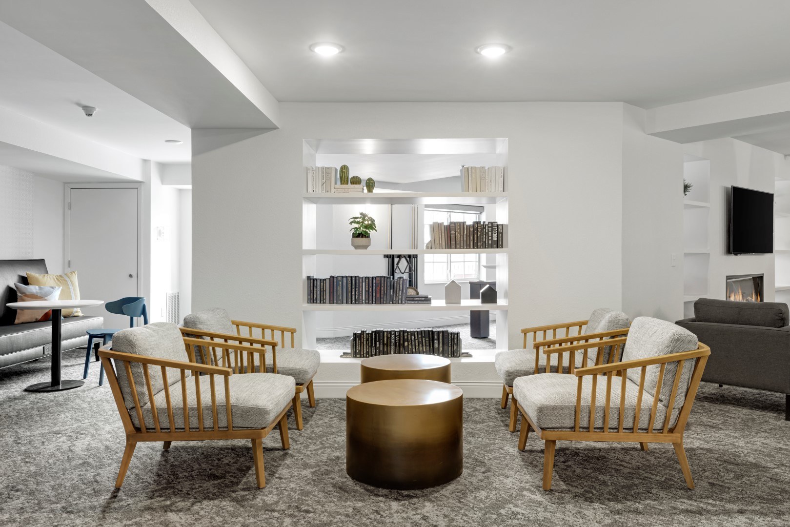 Creekside Apartments Image 31