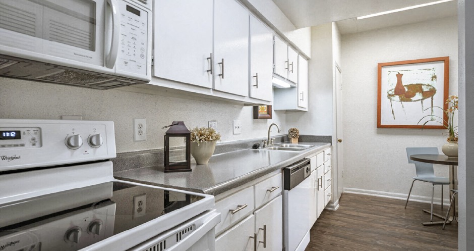 Woodlake on the Bayou Apartments Image 38
