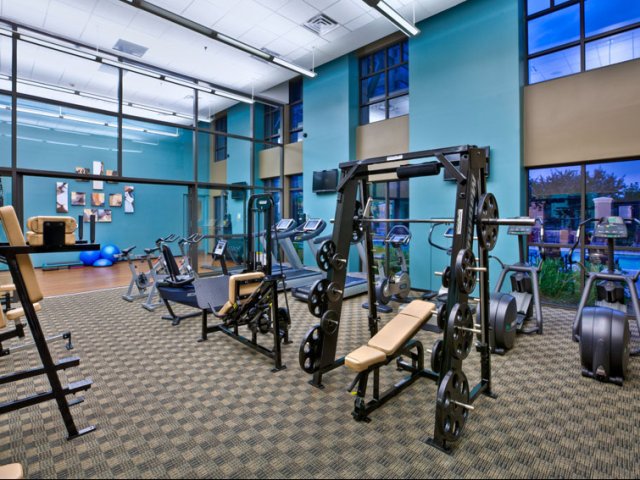 4550 Cherry Creek Image 8