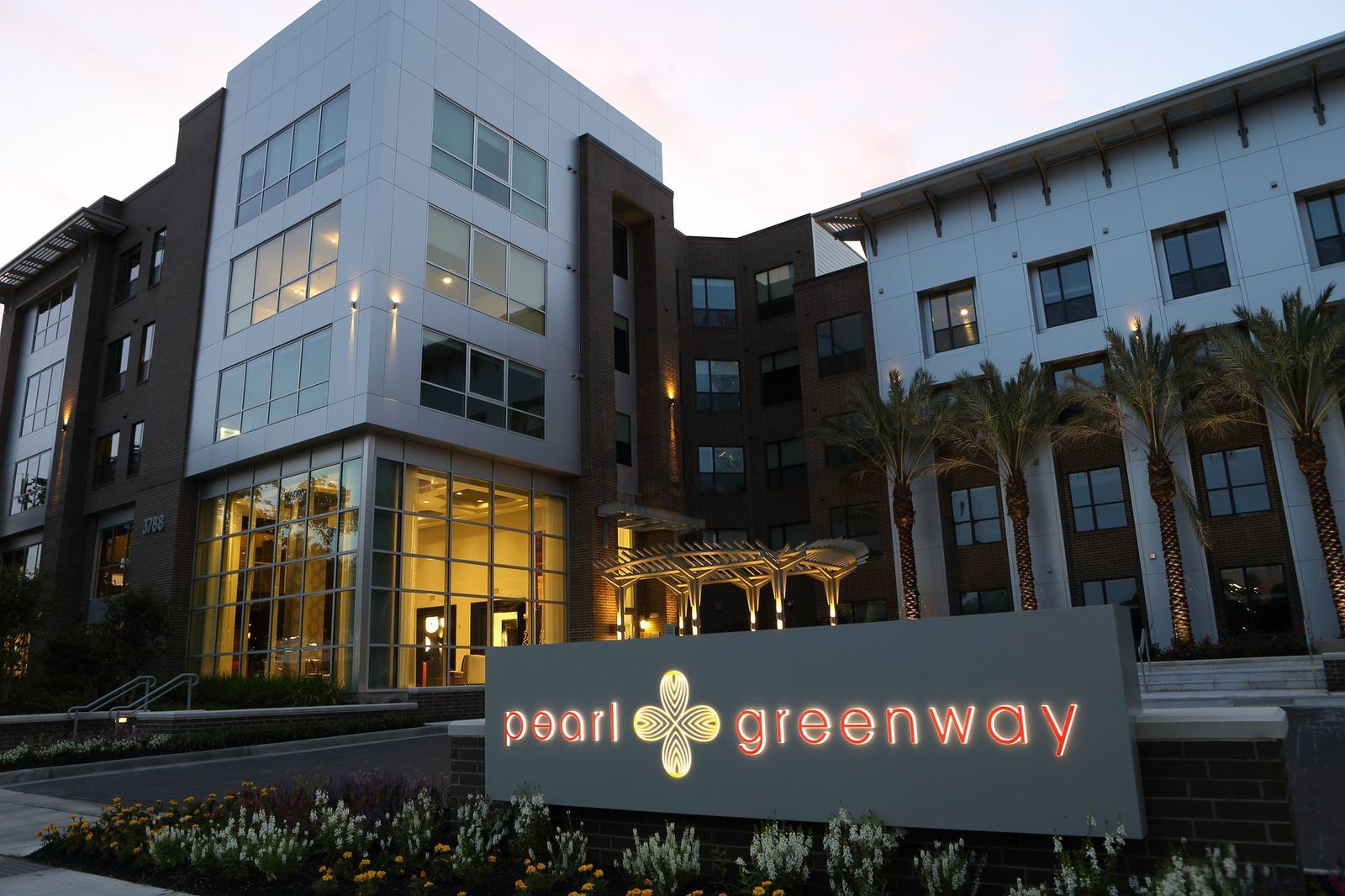 Pearl Greenway Image 2
