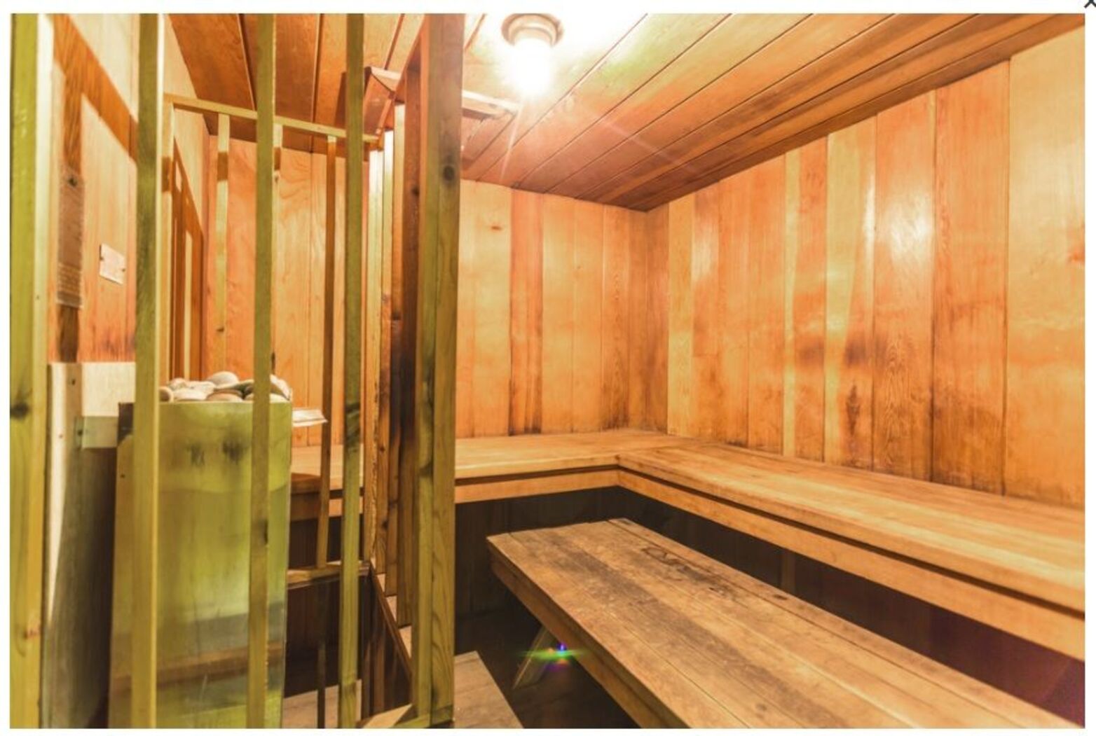 High Country House Apartments Image 8