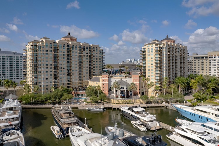 Sunrise Harbor Image 33