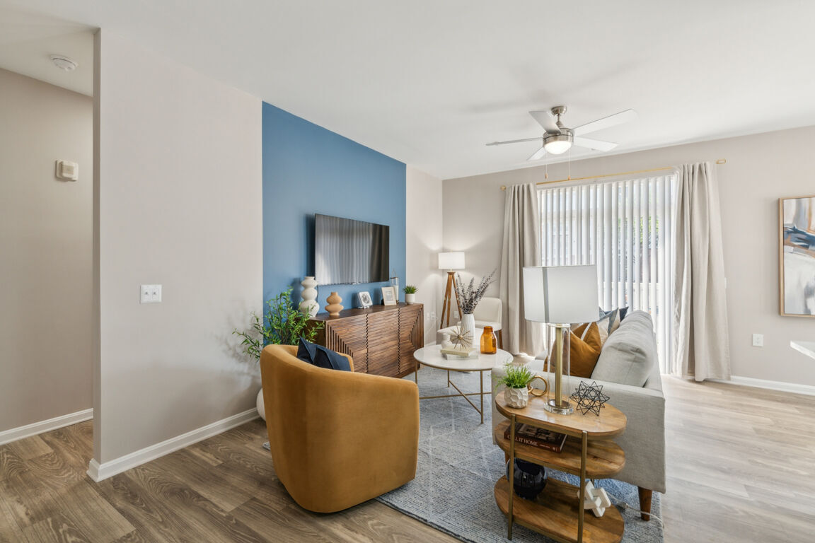 Riverside Station Image 5