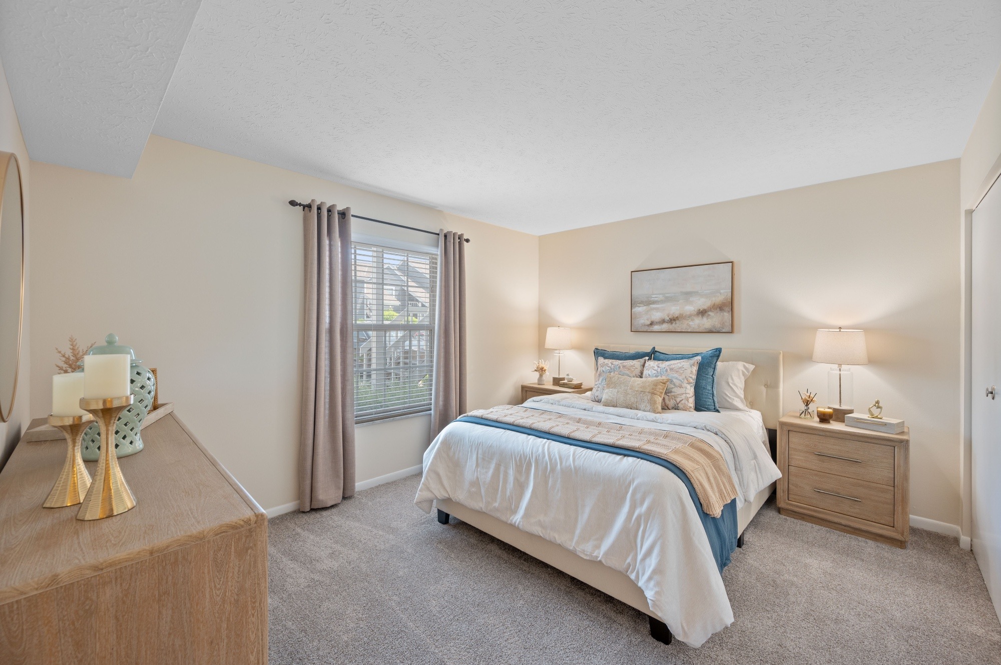 Normandy Club Image 8