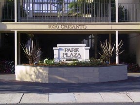 Park Plaza Apartments Image 2