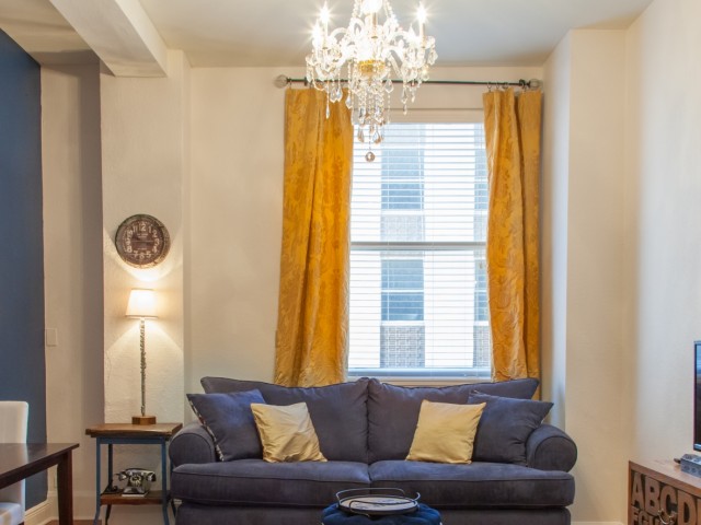 Gravier Place Image 11