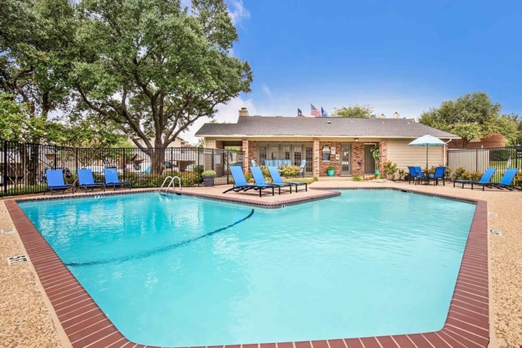 Rosemeade Townhomes Image 1