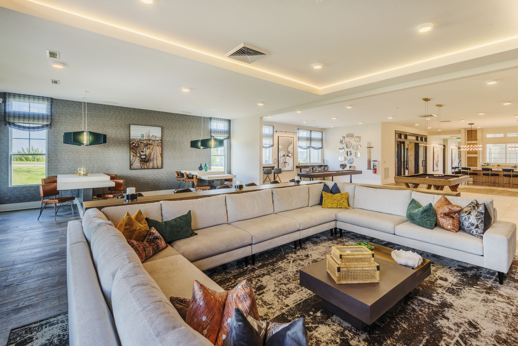 The Collins Apartments Image 31