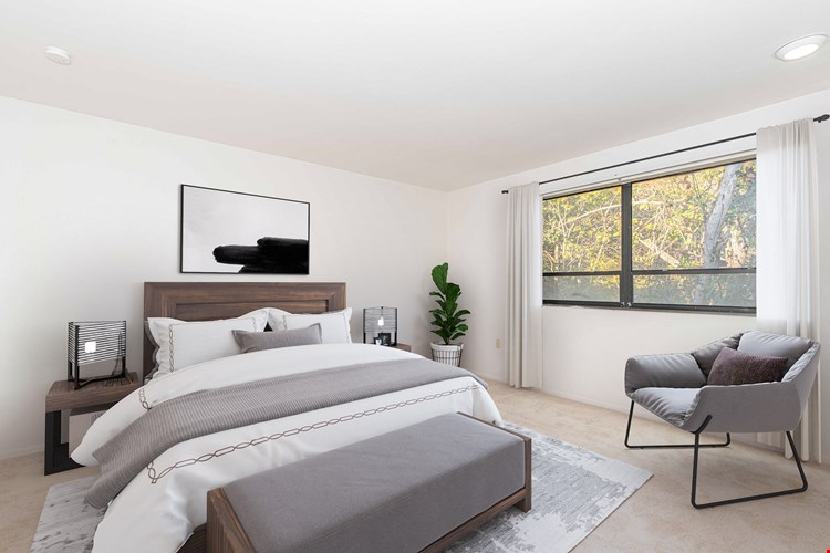 Kirkwood Bluffs Image 3