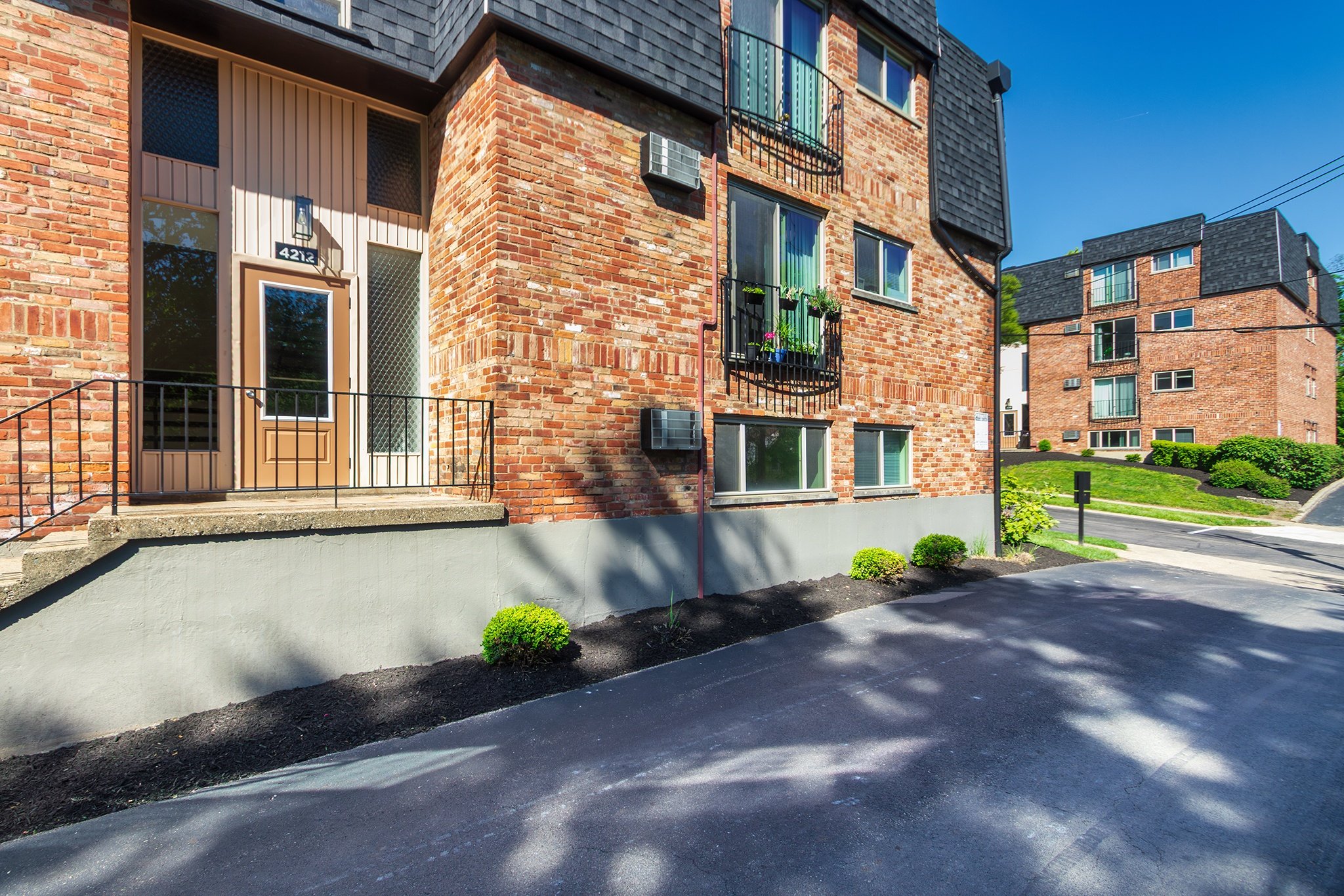 Romaine Court Image 39
