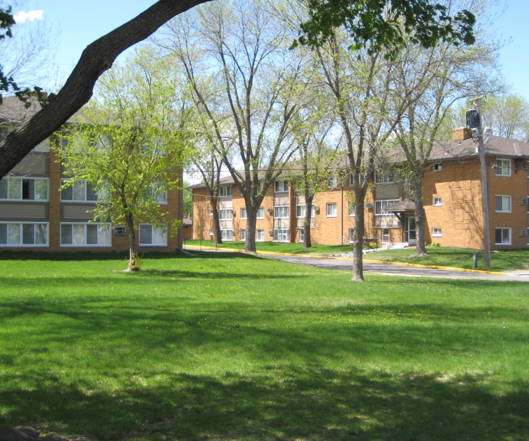 Lynwood Commons Apartments Image 4