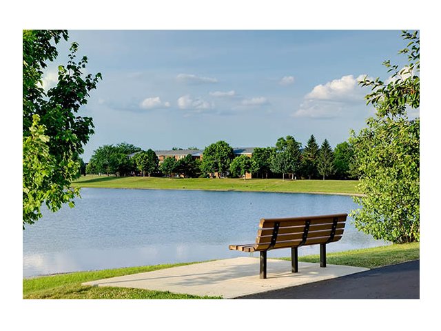 Apartments At Lakehaven Apartments Carol Stream