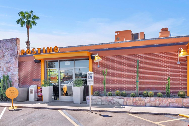 Townhomes at Biltmore Image 37