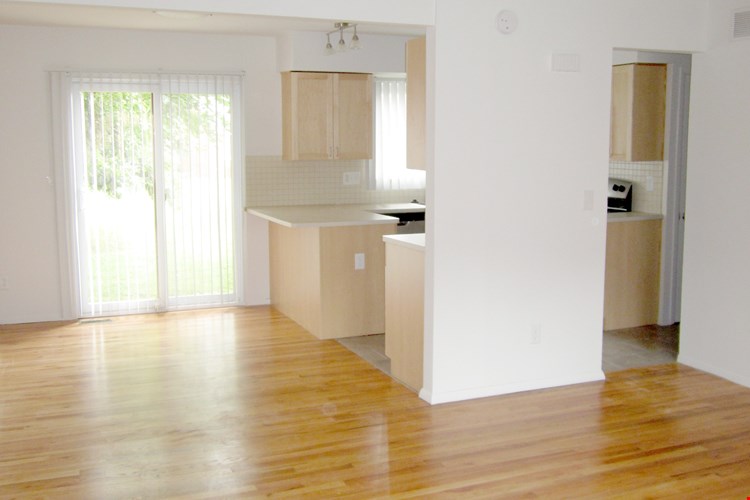 amber's Starr Townhouses Image 2