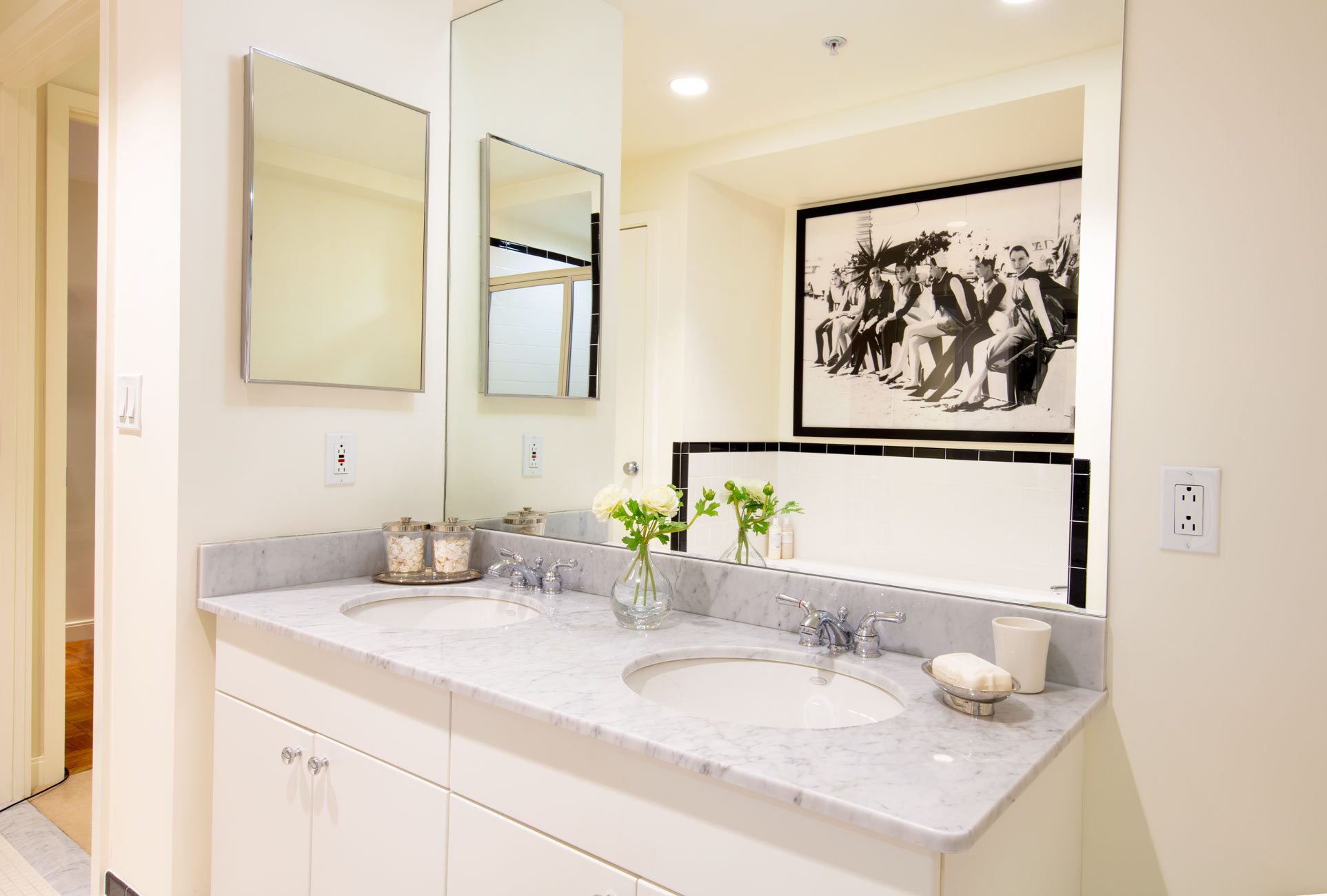 The Colonnade Residences Image 25