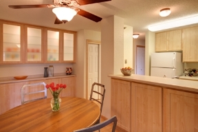 Maple Ridge Apartments Image 8