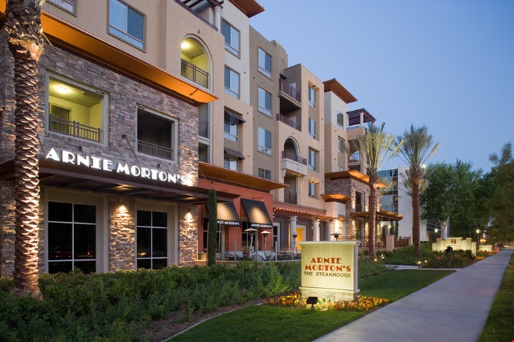 Apartments At Triana At Warner Center Woodland Hills Apartments At Triana At Warner Center Woodland Hills