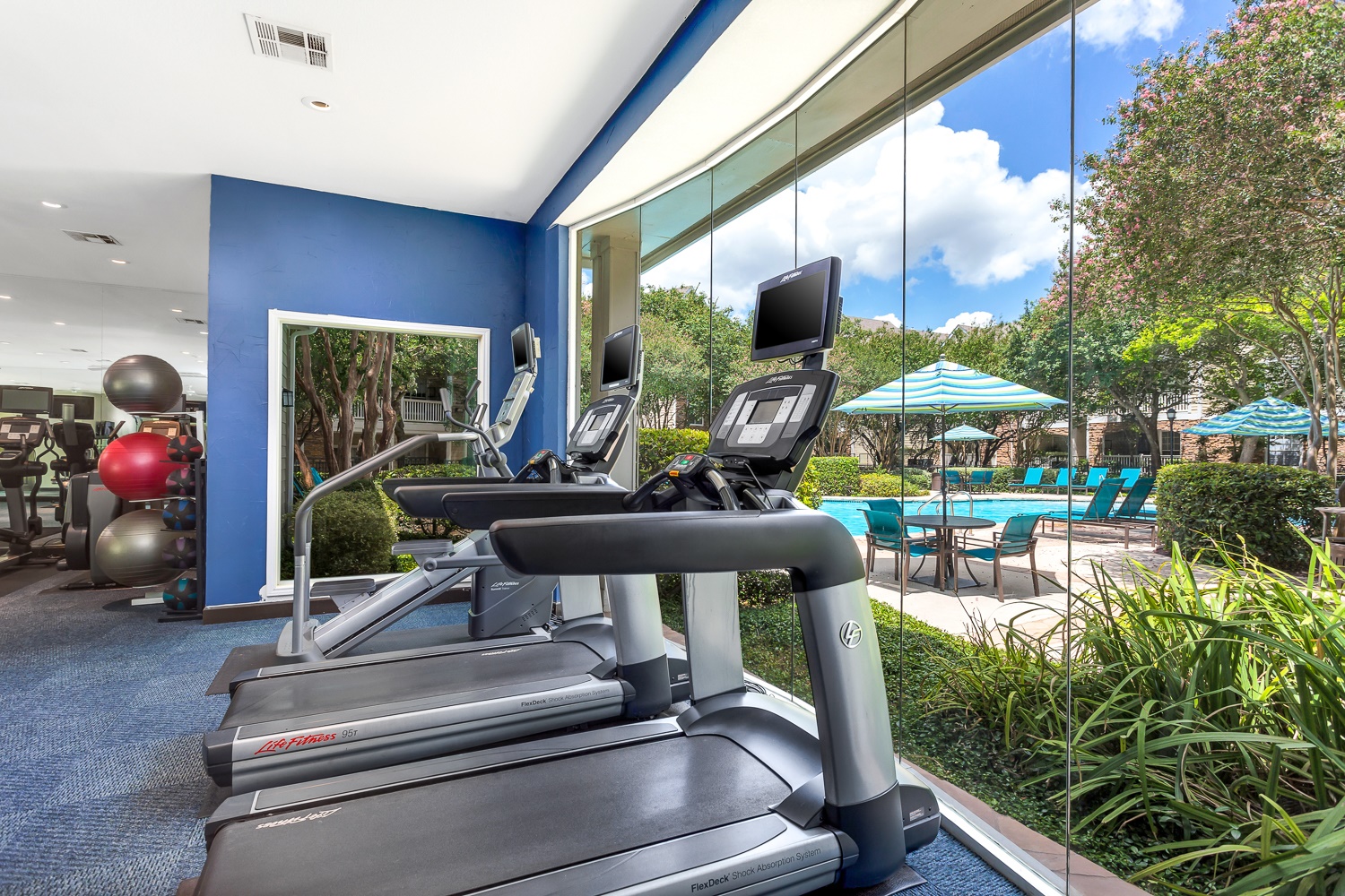 The Lodge At Shavano Park Image 3