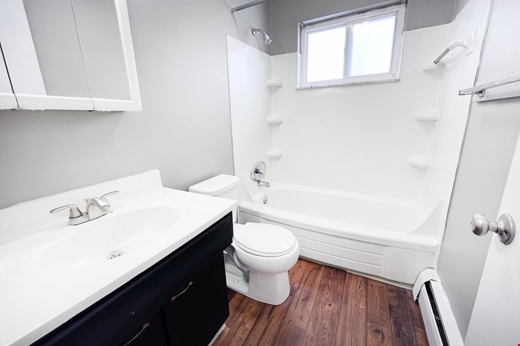 Sharondale Woods Apartments Image 89